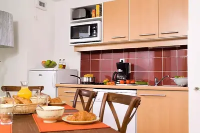 Image de 2 Pièces 4 Personnes