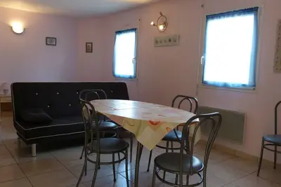 Image de Beau studio Ă 200 m de la plage - ( G )