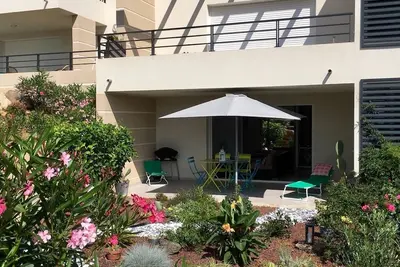 Image de T3 neuf, contemporain, climatisé, WiFi, Golfe Saint-Florent - Cap Corse, 1mn mer