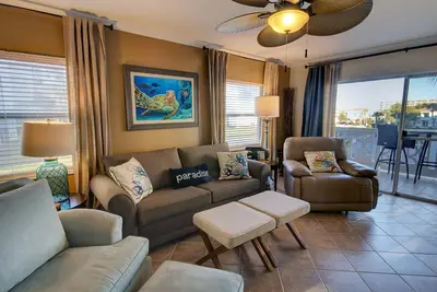 Image de 2br / 2ba - Belle vue sur le golfe et la piscine