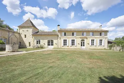 Maison Familiale à 15 Min De St Emilion
