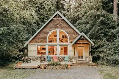Image de Snowline Cabin # 1 - Bain bouillonnant - Animaux acceptés - Barbecue - Pour 8 personnes