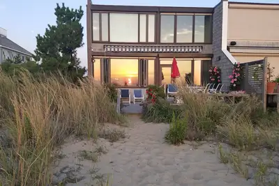 Image de Belle maison North Shores Beach - Grande terrasse avec vue qui vont sur et sur