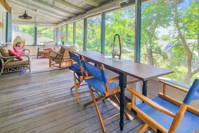 Image de 3bd Cape Cod Cottage - À quelques pas du port de Wellfleet