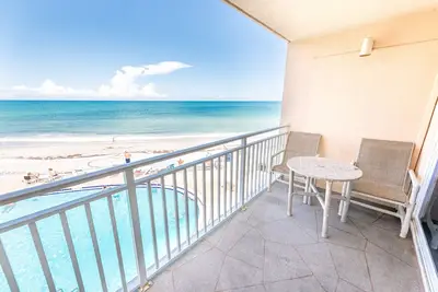 Image de Ocean Front Complex -Beautiful Ocean Views! Impossible de se rapprocher de l'océan!