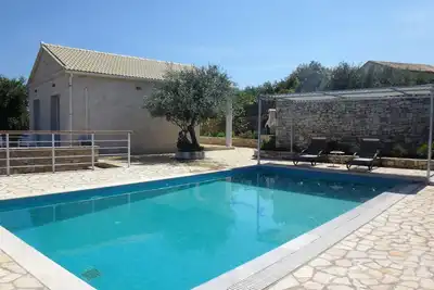 Image de Élégante villa en bord de mer pour deux