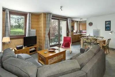 Image de Apartment Staddon - Alpes Travel - Central Chamonix (Sleeps 6)