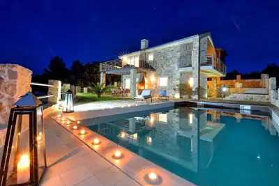 Image de Incroyable Villa Ele, 1 m de la mer