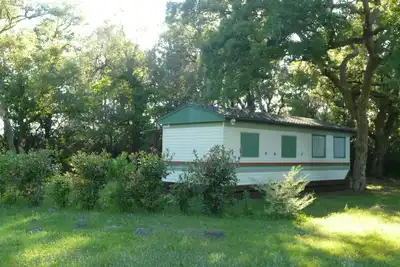 Image de Mobil Home sur terrain privé, à 1\/4 heure des plages Hossegor, Capbreton.