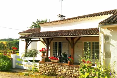 Image de charmante maison à la campagne au calme avec wifi