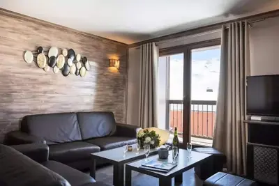 Image de 7-Zimmer-Maisonette-Wohnung für 12 Personen