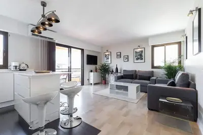 Image de Modern apartment in Cannes Palm Beach