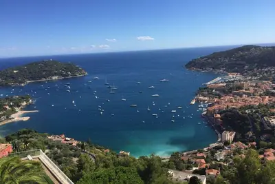 Image de Sea View apartment, Renovated, Calm 20m to Monaco