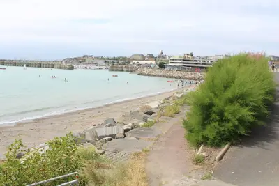 Image de Granville. Vue sur mer, plage, ports. A 300 mètres du centre ville - Très calme