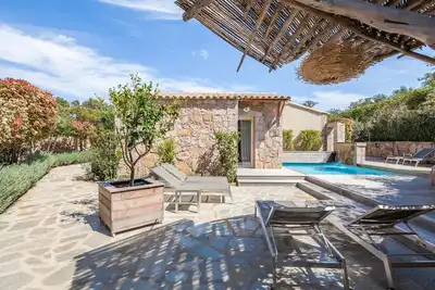 Image de Bergerie Luxe 6\/7 pers à 2mn de Santa Giulia&Palombaggia piscine privée chauffée