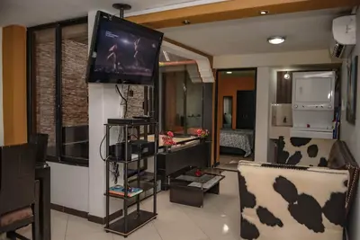 Image de 1 chambre Ac Hot Tub 3 blocs de Park lleras.