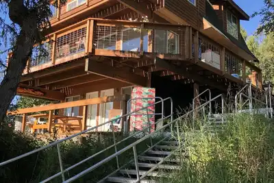 Image de Kenai Riverfront Chalet Idéalement situé sur la péninsule de Kenai