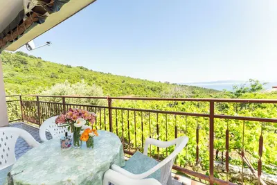 Balcon avec vue mer, climatisation, WiFi