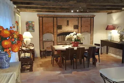 Image de Grande maison de ville du 18ème siècle / 8 personnes