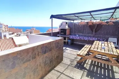 Image de \"Claire Seaview & Beach\" duplex, 3 terrasses, barbecue, Tv satellite, WiFi