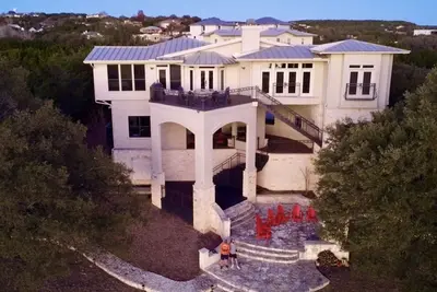 Image de Incroyable maison de vacances au bord du lac