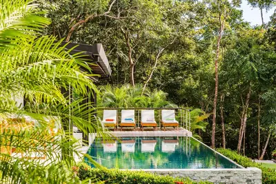Image de Villa de luxe privée de 2 chambres à coucher avec piscine à débordement; Plan d'étage spacieux