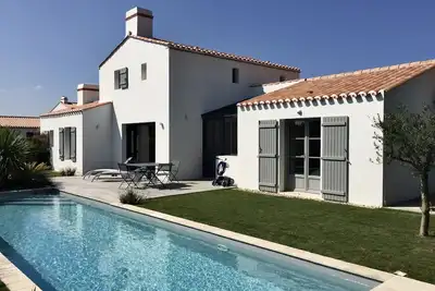 Image de Joli maison moderne pour des vacances agréables à noirmoutier