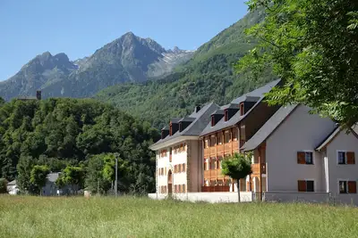 Image de Appart. Duplex 8 pers  en résidence avec piscine et vue montagne