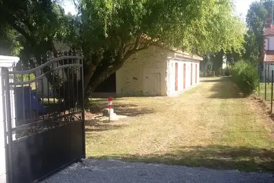 Image de House 4/5 people - Quiet in the countryside & - 1/4 hour from the ocean -