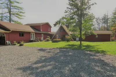 Image de Granite Hill Lodge est votre Oasis dans les bois