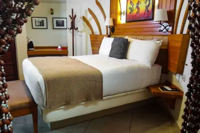 Image de Cocos Cabanas, Queen Bungalow (O), à 4 milles de Playa del Carmen, à 1 mille du B
