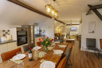 Image de Corffe Cottages, chalet spacieux, piscine intérieure chauffée