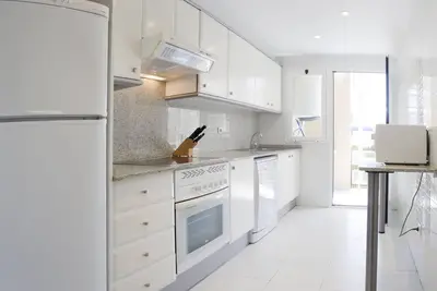 Image de Rez de chaussée de 2 chambres avec vue piscine à Javea
