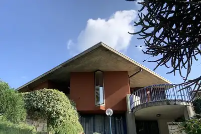 Image de Villa GioNe, villa des années 70 à la campagne à quelques km du centre. <br>Cir M0230911485