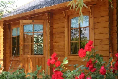 Image de Stunning Chalet, Côte d'Azur avec piscine (Let Long Terme Disponible)