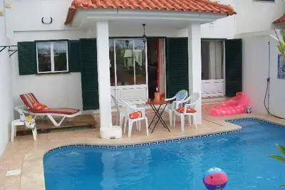 Image de ☀☀☀☀ Maison de vacances de 100 m², piscine, beach Plage de Sesimbra, Tv satellite \/ WiFi, Lisbonne en 30 min