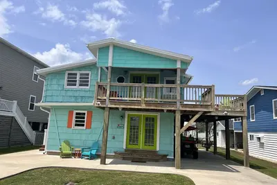 Image de Adorable chalet de plage de 2 chambres Ă quelques secondes du sable et de la mer