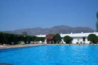 Image de Studio 4 pers. Vue sur nature et piscine