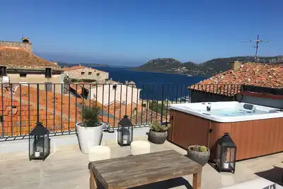 Image de Duplex 110m2 Avec Spa Sur Toit Terrasse De 65m2 Vue Panoramique A 360°