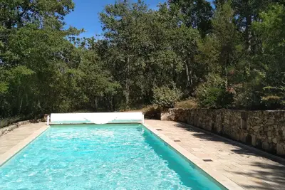 Image de Provence, Villa au calme, avec grande piscine ensoleillée et sans vis à vis