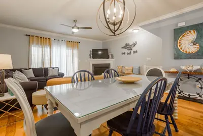 Image de Tarifs RÉDUITS! Promenade Sans Taxe Sorties 3 Tanger Master Suites 9 Avec Piscine Et Porc ÉCRAN