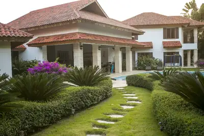 Image de Villa de luxe de 5 chambres Ă Sea Horse Ranch Resort