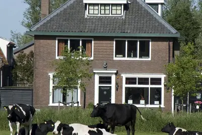 Art + bed and breakfast, vacances courte ou longue durée