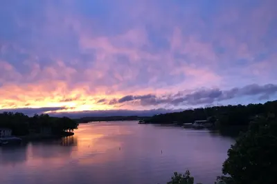 Image de Superbe vue sur le canal principal de 17 mm! 2-Bdrm / 2-Bath, Condo Indian Pointe. RÉSERVEZ TÔT!