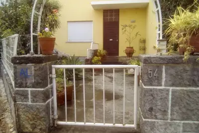 Image de Maison de vacances complète Estoril House Family 42762 \/ Al