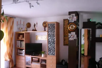 Image de Appartement avec trois chambres et un grand salon. . .