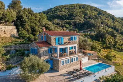 Image de Maison de vacances dans Supetarska Draga avec vue mer, terrasse, Climatisation, Wifi (890-1)