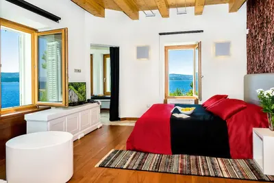 Image de Villa Zetna - Reborn beauté historique sur le bord de mer