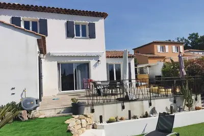 Image de maison individuelle 4\/5 couchages