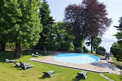 Image de Magnifique appartement dans une villa de prestige Art Nouveau avec piscine et superbe vue sur le lac